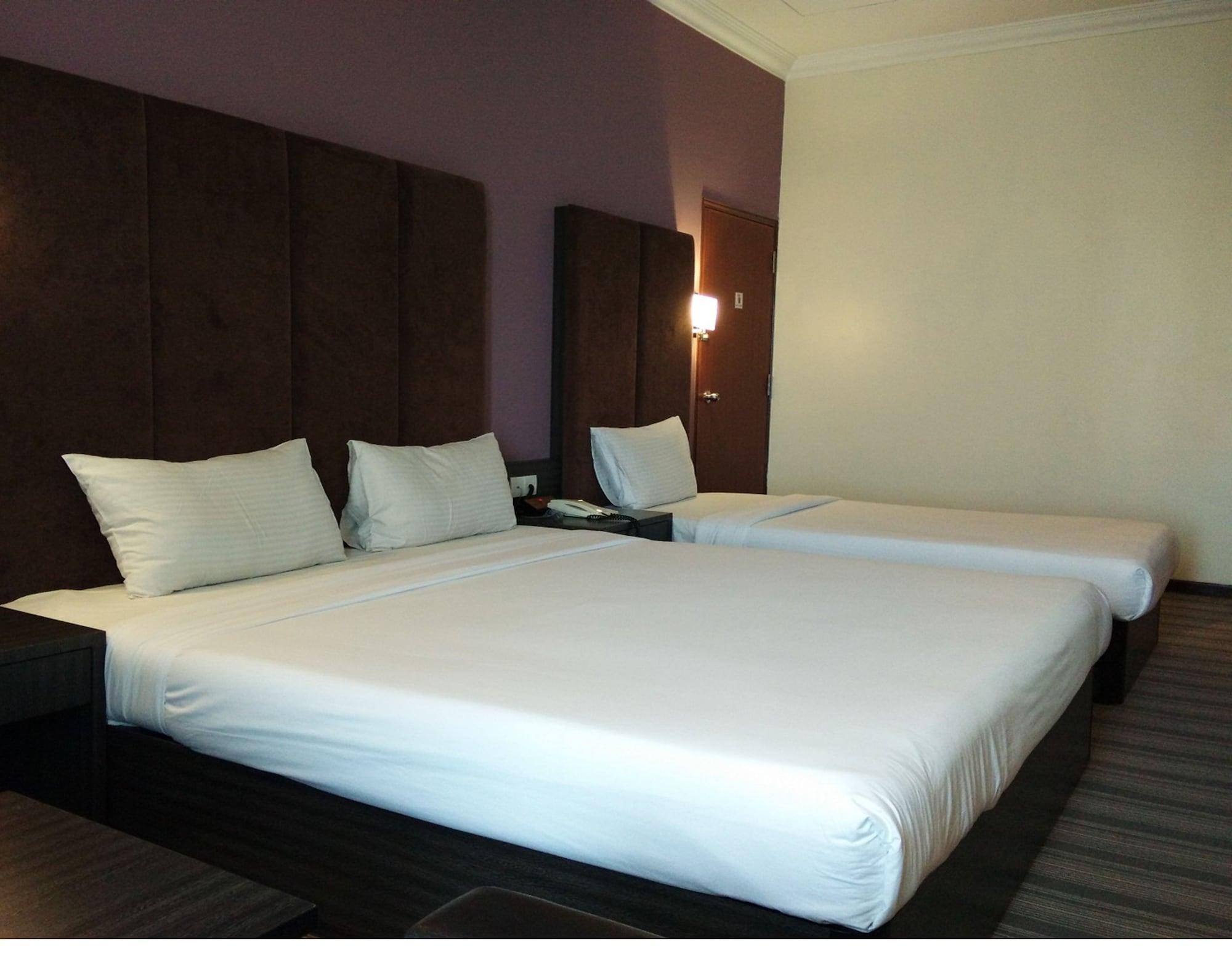 New York Hotel Johor Bahru Extérieur photo