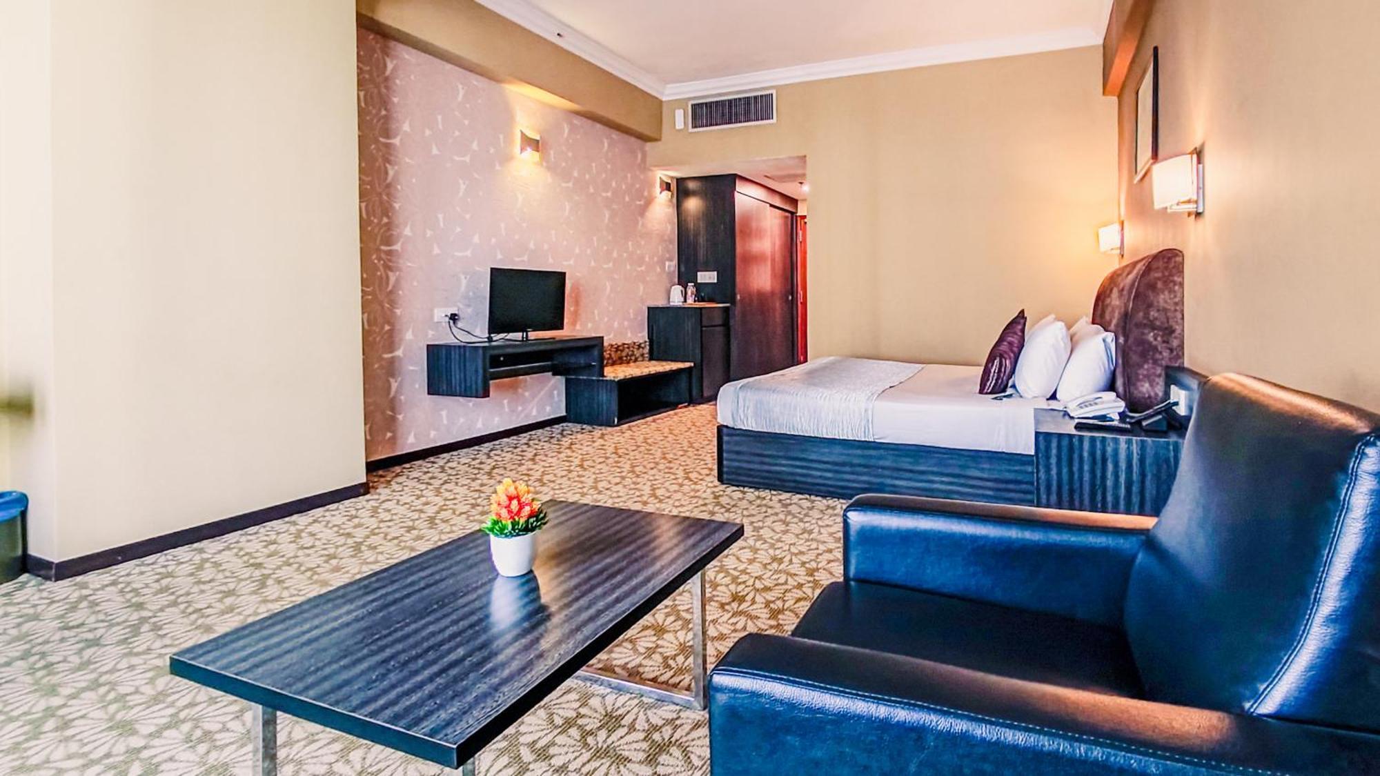 New York Hotel Johor Bahru Extérieur photo