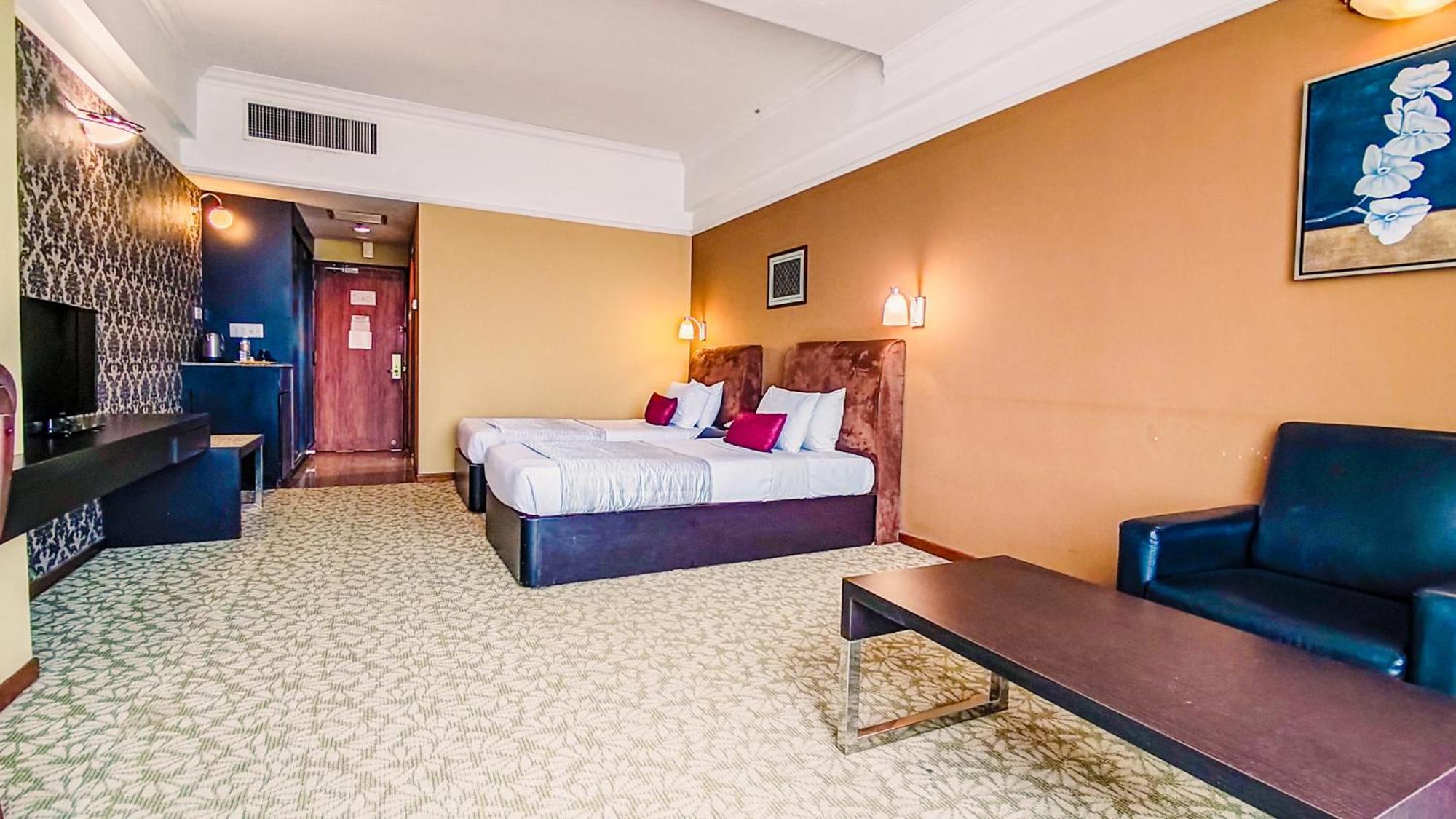 New York Hotel Johor Bahru Extérieur photo