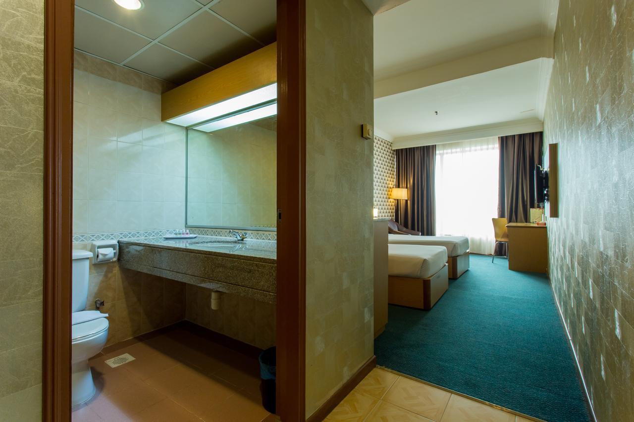 New York Hotel Johor Bahru Extérieur photo